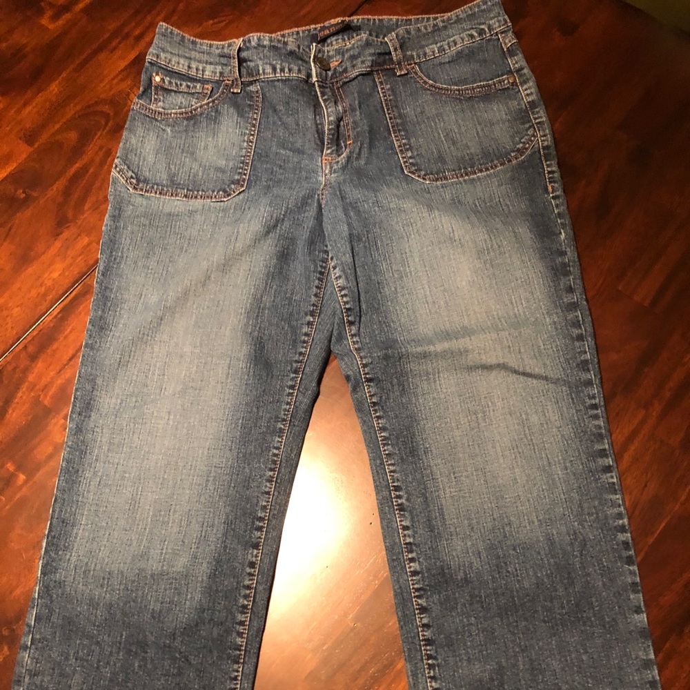 Jeans - Picture 3 of 6
